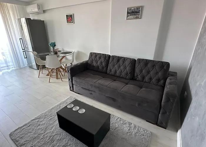 Dis Summer Mamaia Apartman